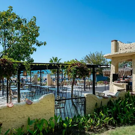 Hotel Iz Flower 4*