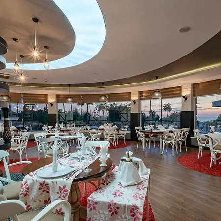 Iz Flower Hotel 4*