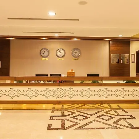 Iz Flower Hotel Side