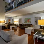 Hotel Iz Flower