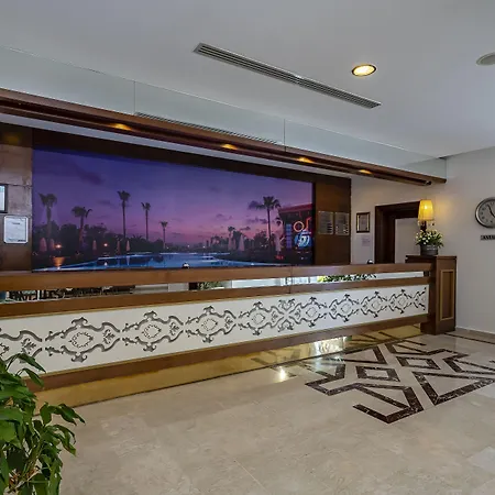 Hotel Iz Flower 4*