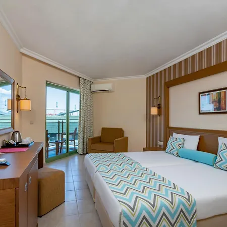 Hotel Iz Flower 4*